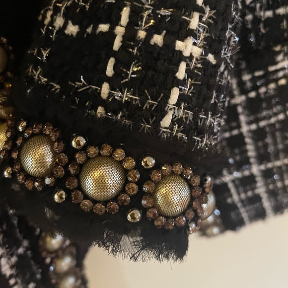 Alice + Olivia Carmen Embellished Tweed Blazer - Picture 3 of 3